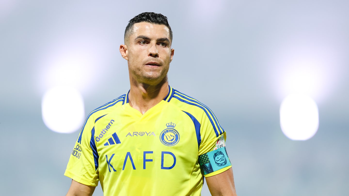 Futbol transfer dedikoduları: Ronaldo, Al Nassr’dan Man City süperstarını transfer etmesini istedi; Man Utd, Ten Hag’ın yerini alacak ismi belirledi.